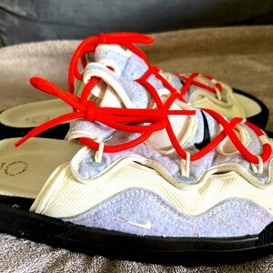 Stylish Men’s Nike Offline 2.0 Mules Sandals with Orange Laces